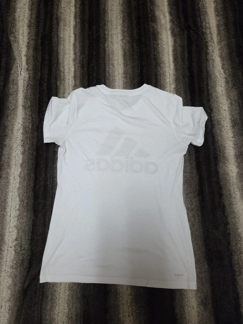 adidas Tee Size S - Picture 5 of 7
